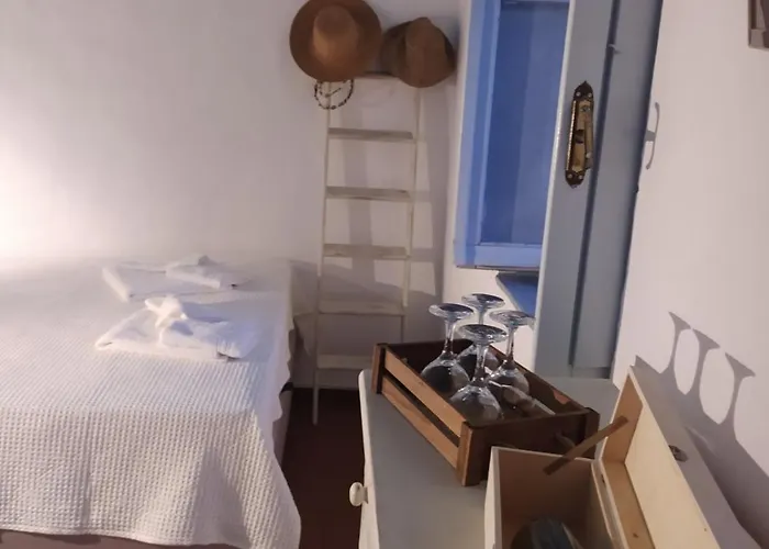 Apartment Aiolos Traditional House In