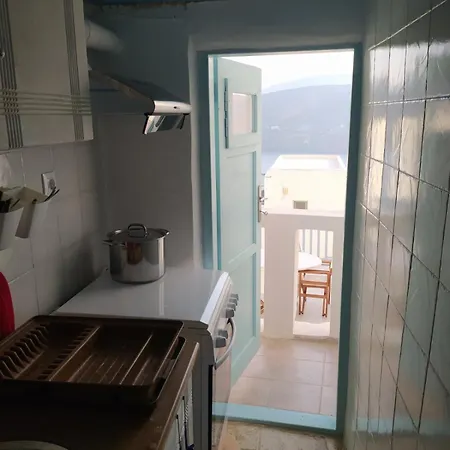 Апартаменты Aiolos Traditional House In *